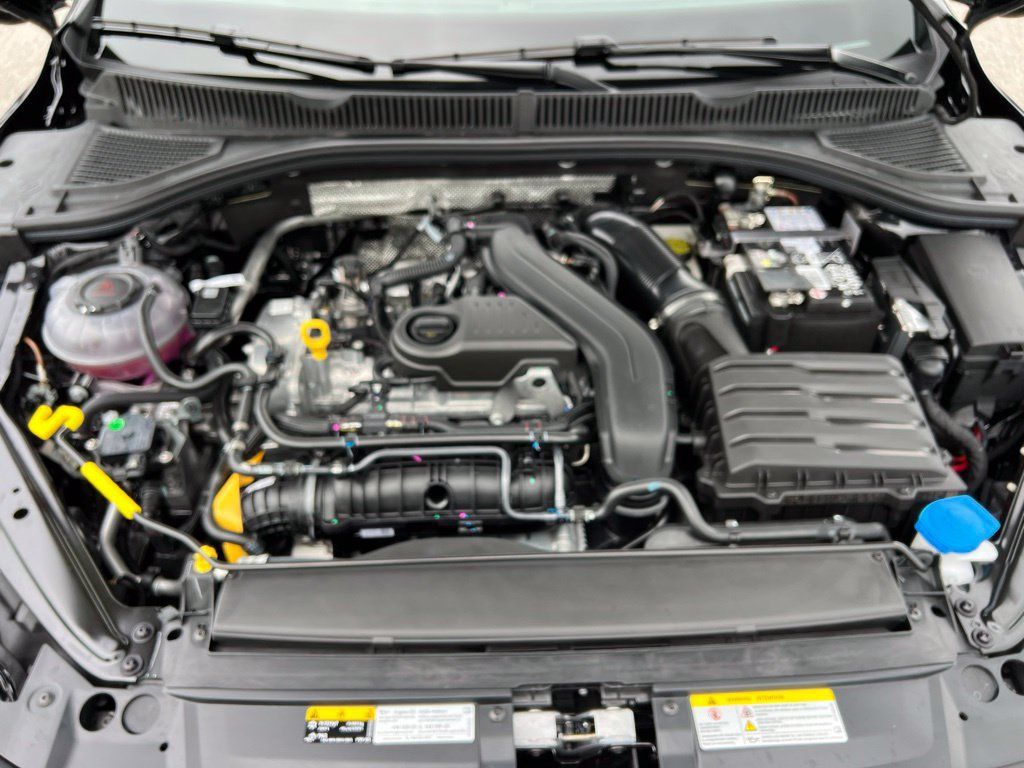 Used 2026 Volkswagen Jetta SEL FWD image 12