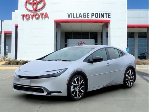 New 2026 Toyota Prius Plug-In Hybrid image 1