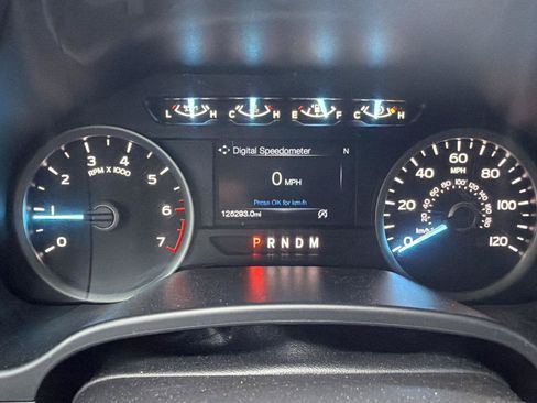 Used 2018 Ford F150 XLT w/ Equipment Group 302A Luxury AWD/4WD image 9
