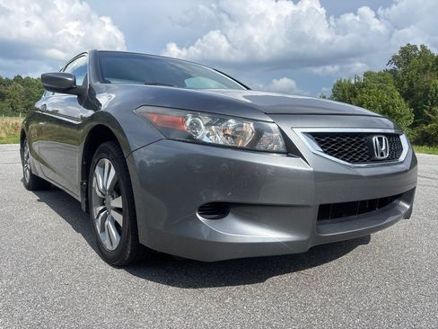 Used 2010 Honda Accord EX image 7