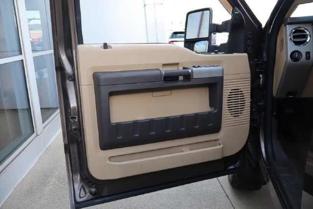 Used 2015 Ford F350 Lariat w/ Lariat Interior Package AWD/4WD image 17
