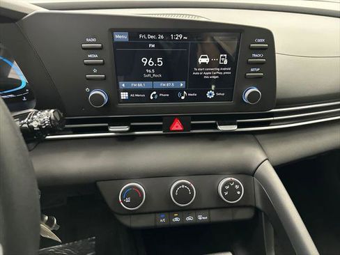 New 2026 Hyundai Elantra SE FWD image 26