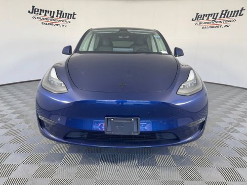 Used 2023 Tesla Model Y Performance AWD/4WD image 4