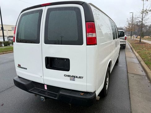 Used 2003 Chevrolet Express 1500 image 5