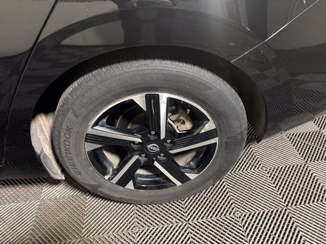 Used 2025 Nissan Sentra SV FWD image 41