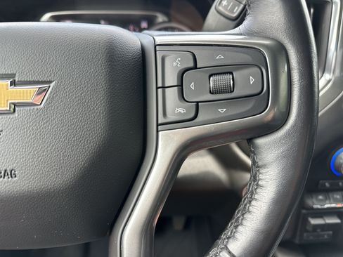 Used 2021 Chevrolet Silverado 1500 LTZ w/ LTZ Premium Package AWD/4WD image 19