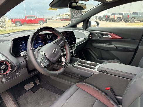 Certified 2024 Chevrolet Equinox EV RS image 12