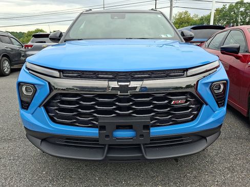 Used 2024 Chevrolet TrailBlazer RS w/ Driver Confidence Package AWD/4WD image 2