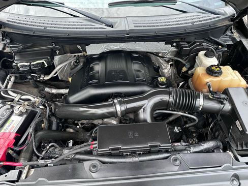 Used 2013 Ford F150 FX4 w/ Mid Equipment Group AWD/4WD image 37