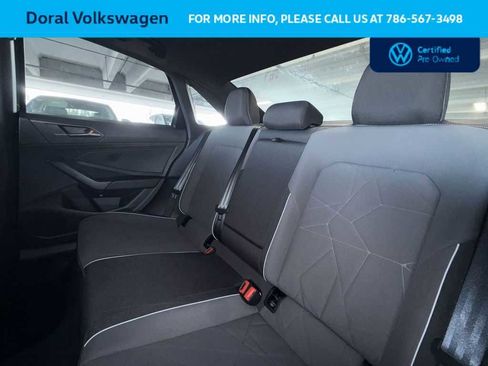 Used 2025 Volkswagen Jetta Sport image 22