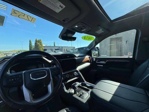 Used 2024 GMC Sierra 1500 Denali AWD/4WD image 24