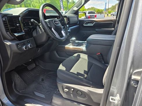 Used 2025 GMC Sierra 1500 Elevation AWD/4WD image 13