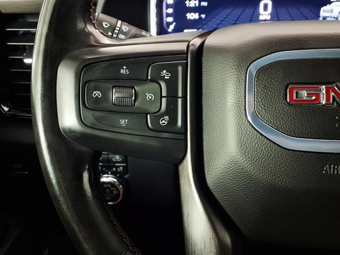Used 2024 GMC Sierra 2500 AT4 w/ AT4 Premium Plus Package AWD/4WD image 19