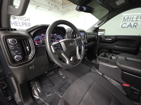 Used 2022 Chevrolet Silverado 1500 Custom Trail Boss w/ Safety Confidence Package AWD/4WD image 21