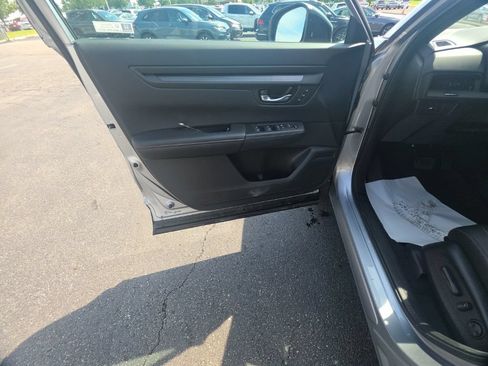 Used 2026 Honda CR-V Sport-L image 14