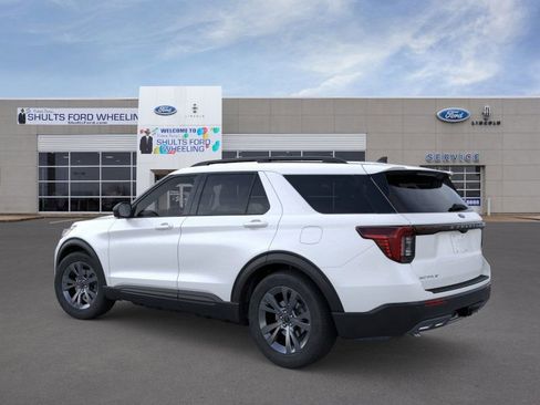 New 2026 Ford Explorer Active image 4