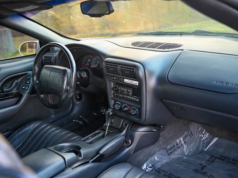 Used 1997 Chevrolet Camaro Z28 image 95