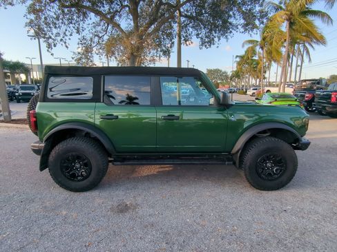 Used 2023 Ford Bronco Black Diamond image 4