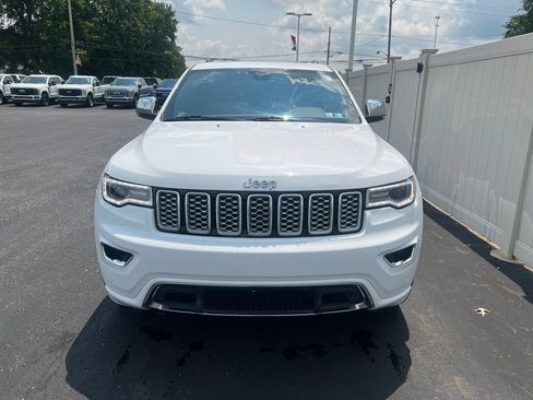 Used 2021 Jeep Grand Cherokee Overland AWD/4WD image 9