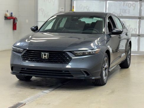 New 2025 Honda Accord EX-L image 3