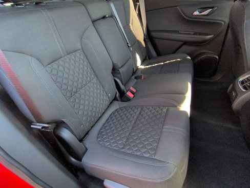 Used 2022 Chevrolet Blazer LT w/ LPO, Black Accent Package image 21