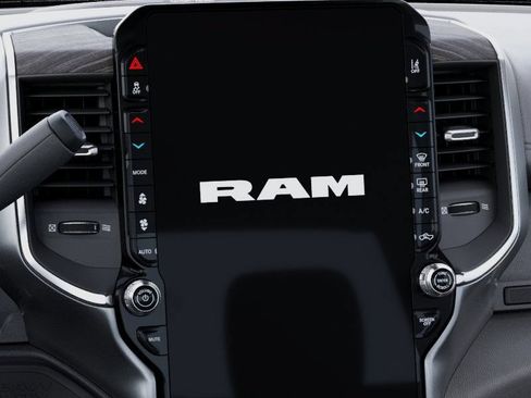 New 2026 RAM 2500 Laramie AWD/4WD image 19