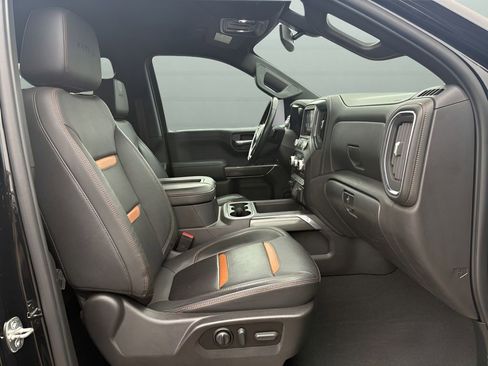 Used 2022 GMC Sierra 1500 AT4 w/ Driver Alert Package I image 17