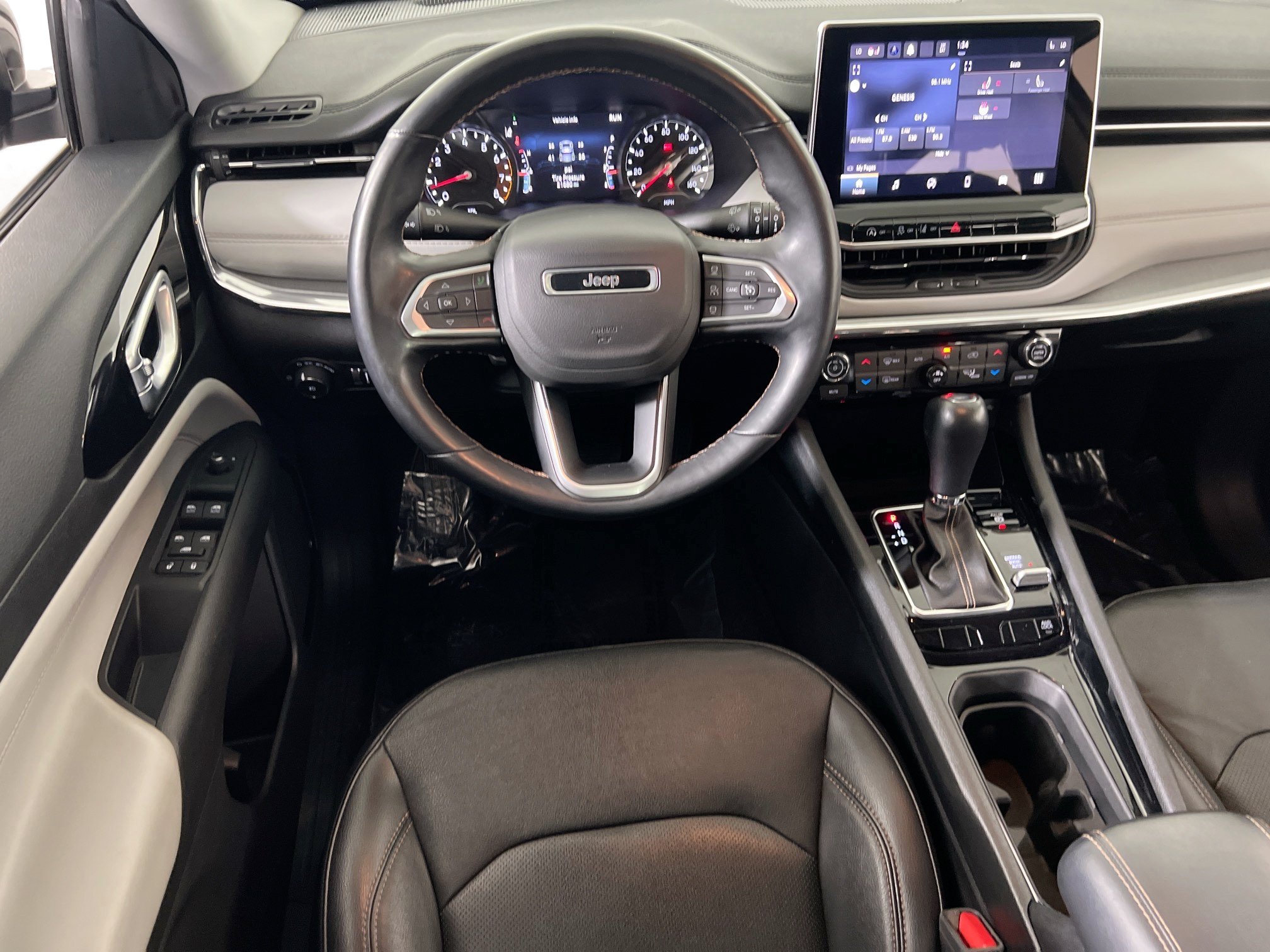 Used 2022 Jeep Compass Limited AWD/4WD image 20