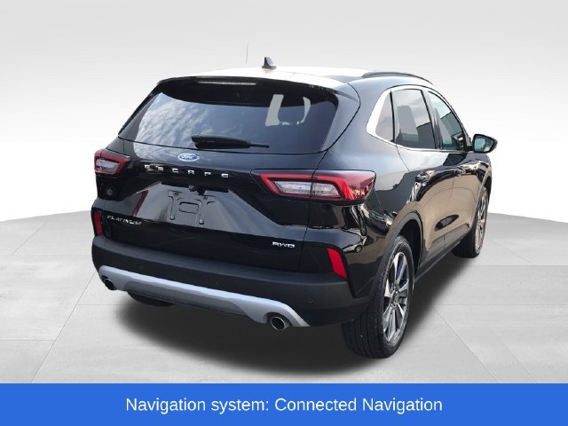 Used 2025 Ford Escape Platinum AWD/4WD image 2