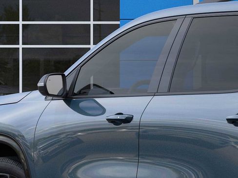 New 2026 Chevrolet Traverse RS image 12