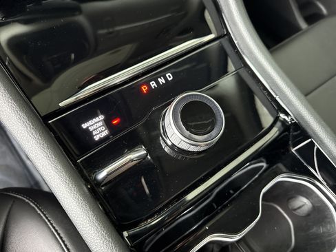 Used 2023 Jeep Grand Cherokee Limited AWD/4WD image 25