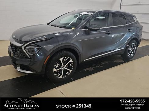 Used 2024 Kia Sportage EX AWD/4WD image 1