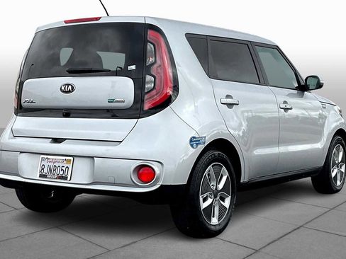 Used 2019 Kia Soul EV image 12
