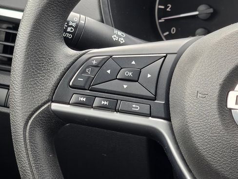 Used 2021 Nissan Altima 2.5 SV image 18