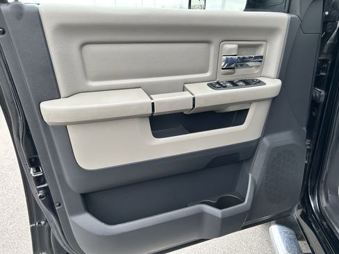 Used 2012 RAM 1500 Big Horn w/ Luxury Group image 11