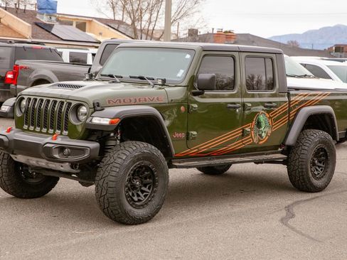 Used 2022 Jeep Gladiator Mojave w/ Trailer Tow Package image 9