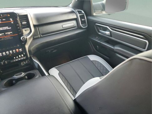 Used 2021 RAM 1500 Big Horn image 11
