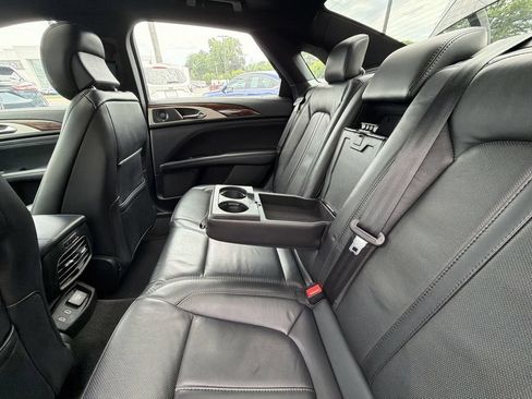Used 2019 Lincoln MKZ Reserve FWD image 27