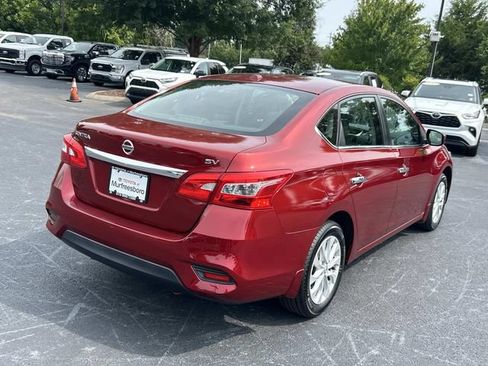 Used 2019 Nissan Sentra SV FWD image 4