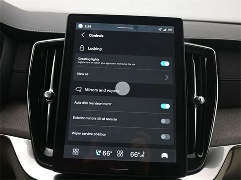 New 2026 Volvo XC90 B6 Ultra w/ Protection Package Premier image 18