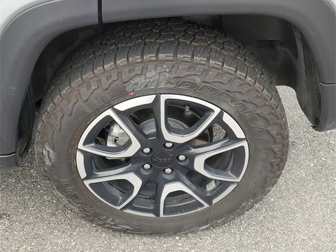 Used 2024 Jeep Compass Trailhawk image 20