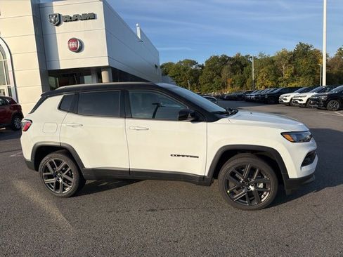 New 2026 Jeep Compass Limited image 2
