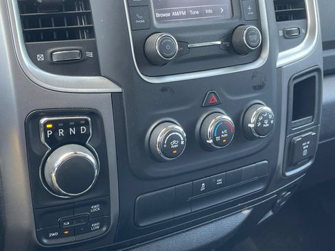 Used 2023 RAM 1500 Classic SLT AWD/4WD image 21