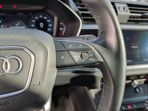 Certified 2022 Audi Q3 2.0T Premium w/ Black Optic Sport Package image 20