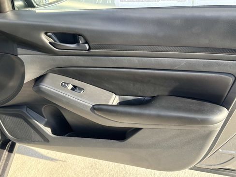 Used 2023 Nissan Altima 2.5 S image 19