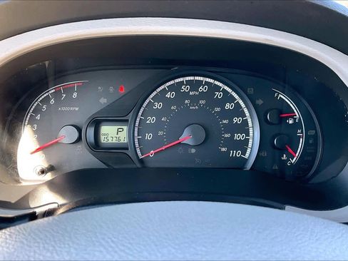 Used 2011 Toyota Sienna LE image 26