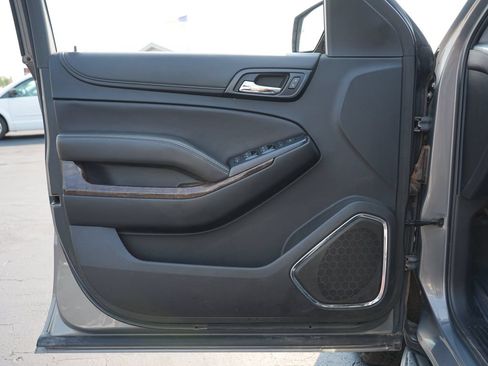 Used 2018 Chevrolet Tahoe LS w/ Skid Plate Package AWD/4WD image 14