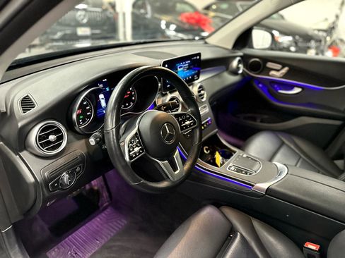 Used 2020 Mercedes-Benz GLC 300 4MATIC image 17