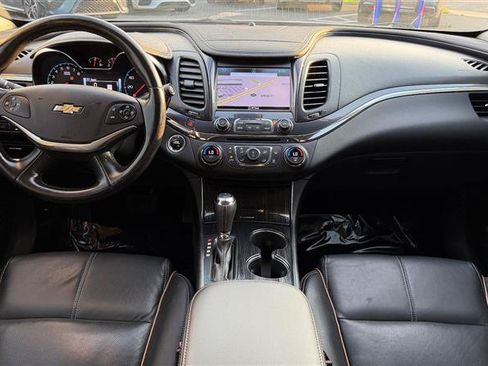 Used 2018 Chevrolet Impala Premier FWD image 17