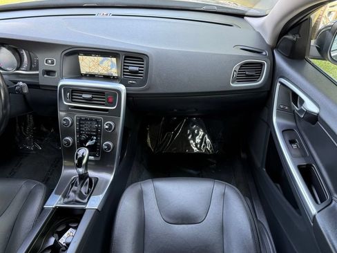 Used 2016 Volvo S60 T5 Premier FWD image 29